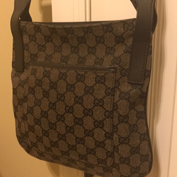 gucci cross over purse